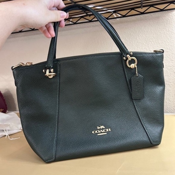 Coach Handbag - Picture 5 of 5